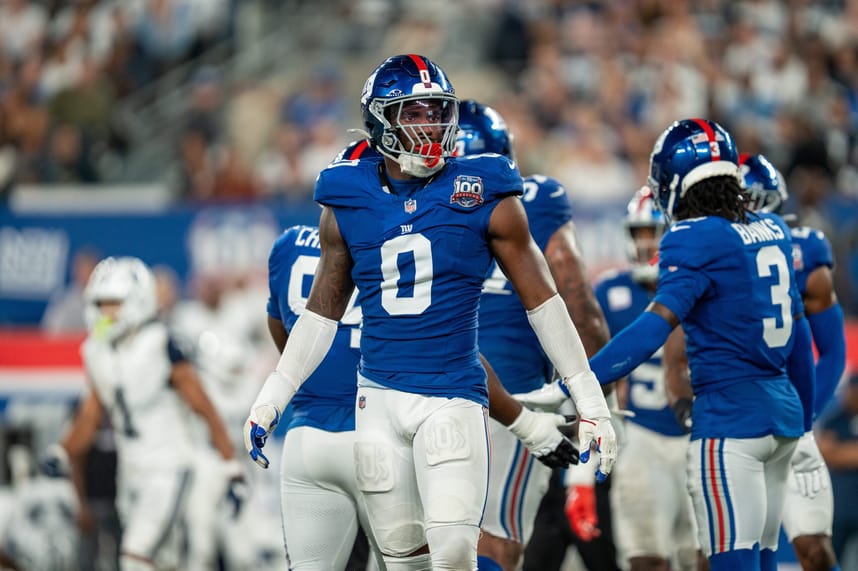 Sep 26, 2024; East Rutherford, NJ, US; New York Giants linebacker Brian Burns (0) looks at his sideline for instructions at MetLife Stadium. Mandatory Credit: Julian Guadalupe-NorthJersey.com