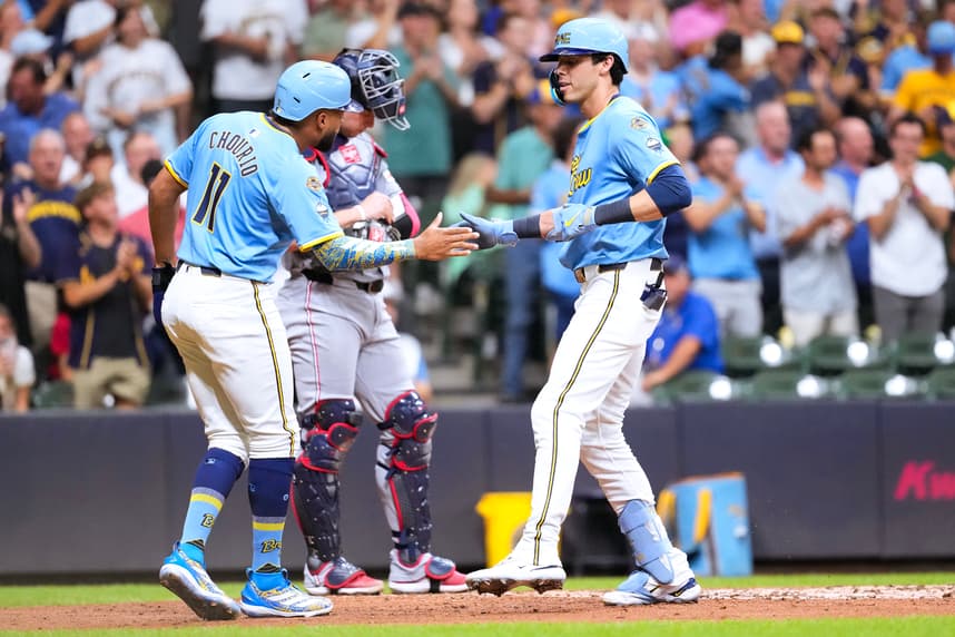 MLB: Washington Nationals at Milwaukee Brewers
