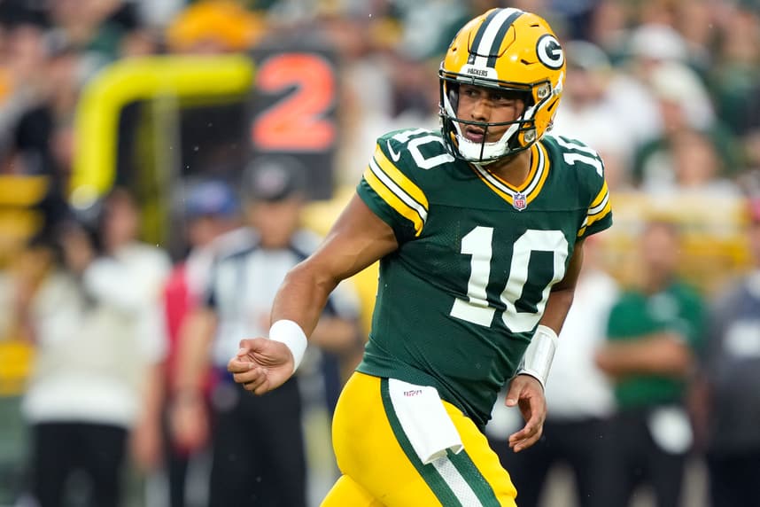 NFL: New York Jets at Green Bay Packers