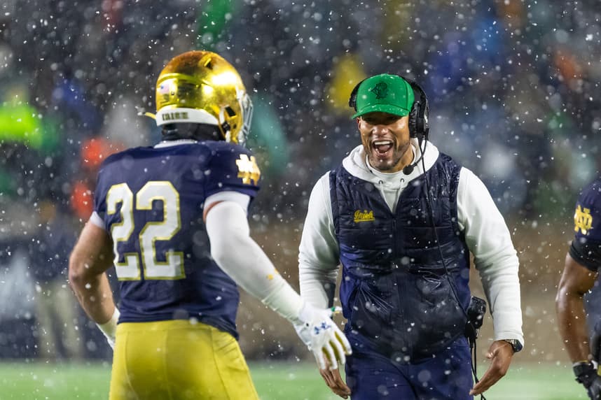 NCAA Football: Navy at Notre Dame