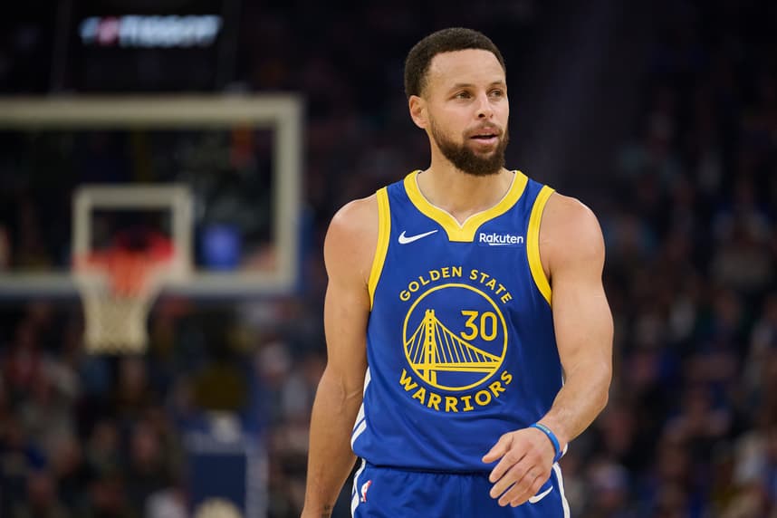 NBA: Milwaukee Bucks at Golden State Warriors