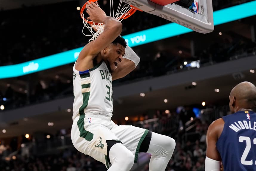 NBA: Washington Wizards at Milwaukee Bucks