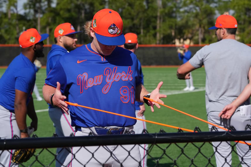 MLB: New York Mets-Workouts  -- Jonathan Pintaro