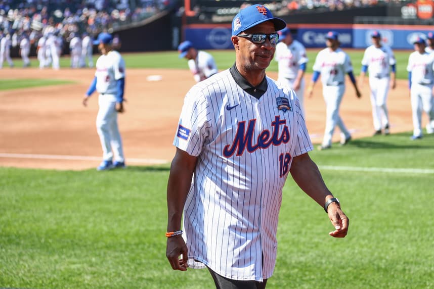 MLB: Texas Rangers at New York Mets
