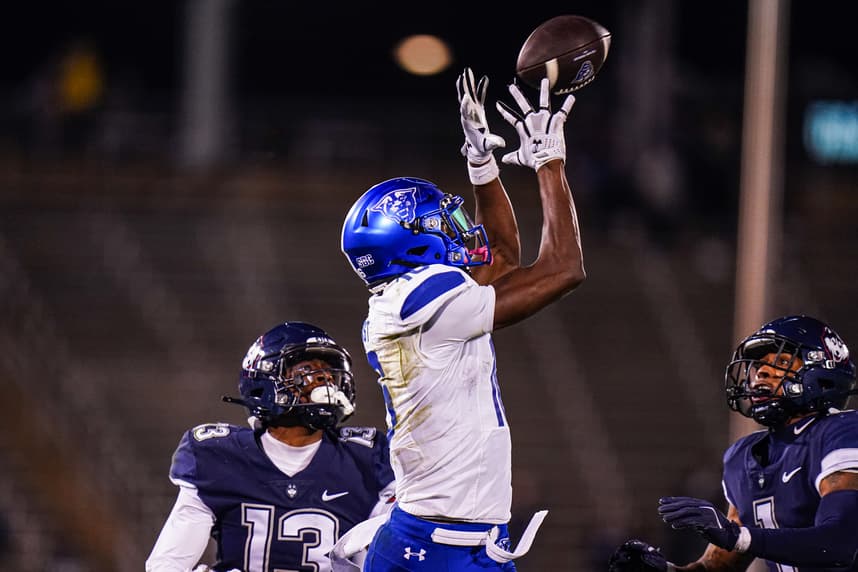 Ted Hurst, giants, NCAA Football: Georgia St. at Connecticut