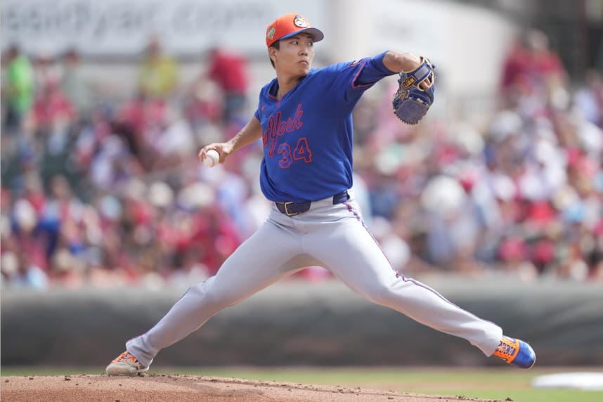 NY Mets starter Kodai Senga throwing during 2026 spring training at Clover Park