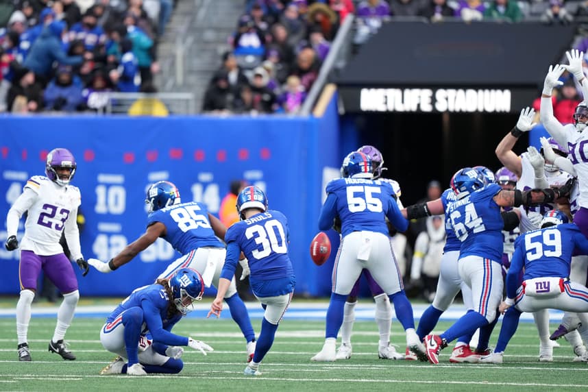Ben Sauls, NFL: Minnesota Vikings at New York Giants