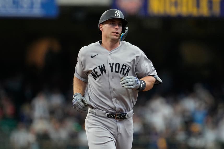MLB: New York Yankees at Milwaukee Brewers