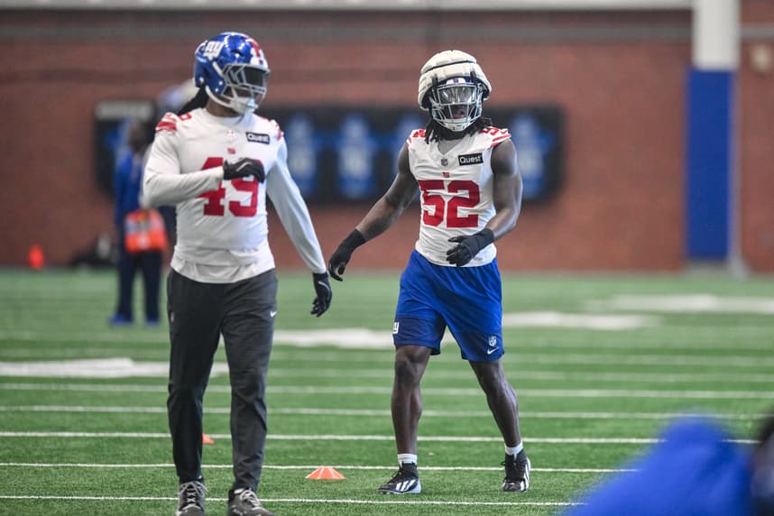 Arvell Reese lines up during Giants OTA practice