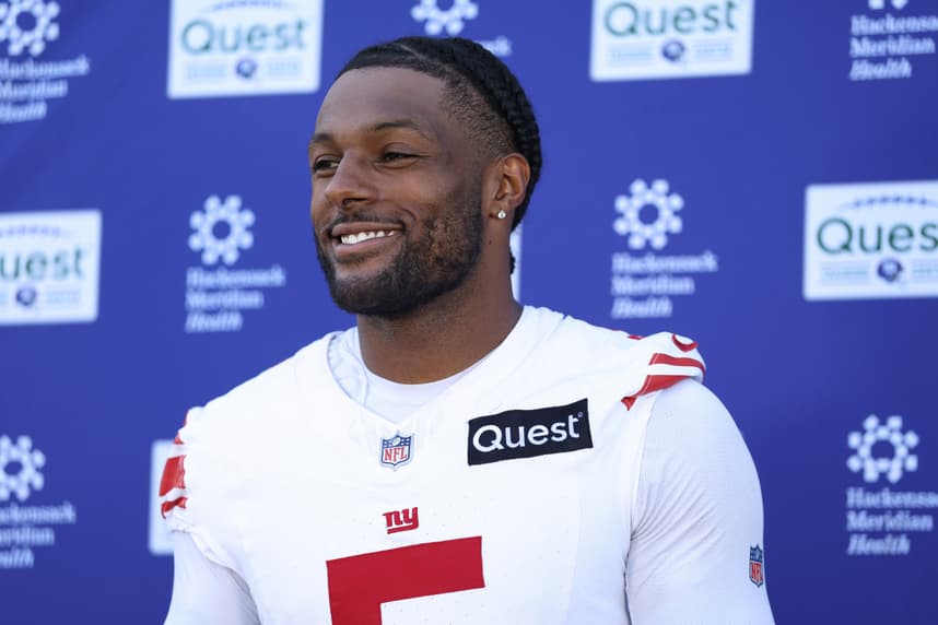 Kayvon Thibodeaux practicing with the Giants