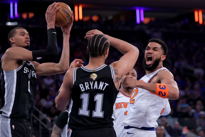 Karl-Anthony Towns of the New York Knicks during a game