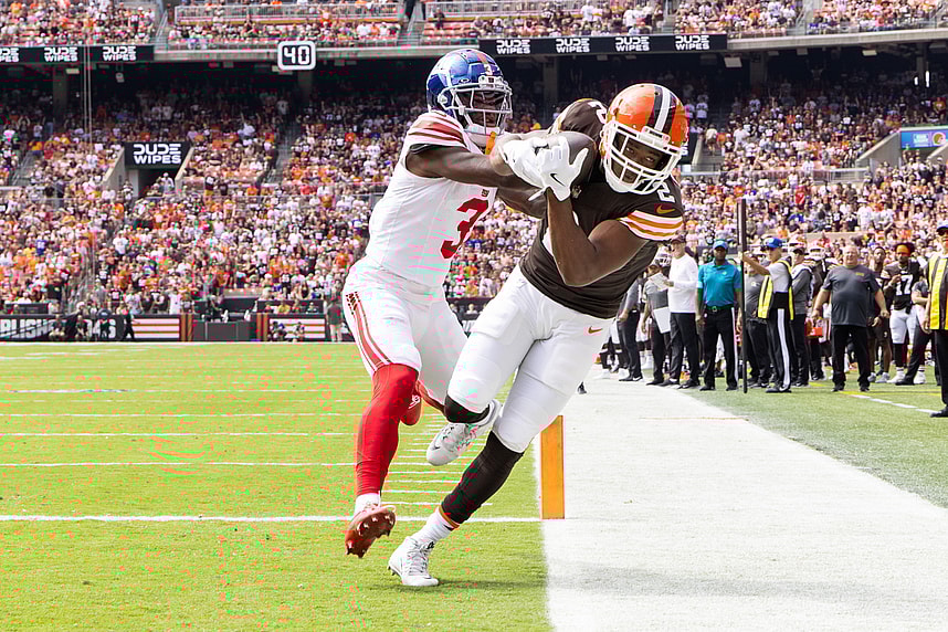 NFL: New York Giants at Cleveland Browns, deonte banks