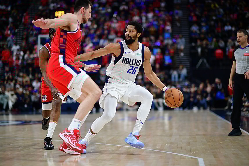 NBA: Dallas Mavericks at Los Angeles Clippers