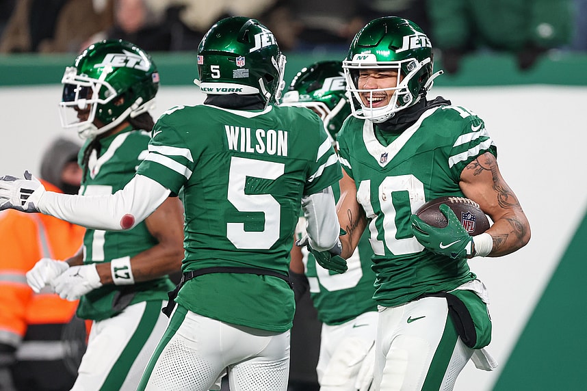 NFL: Miami Dolphins at New York Jets