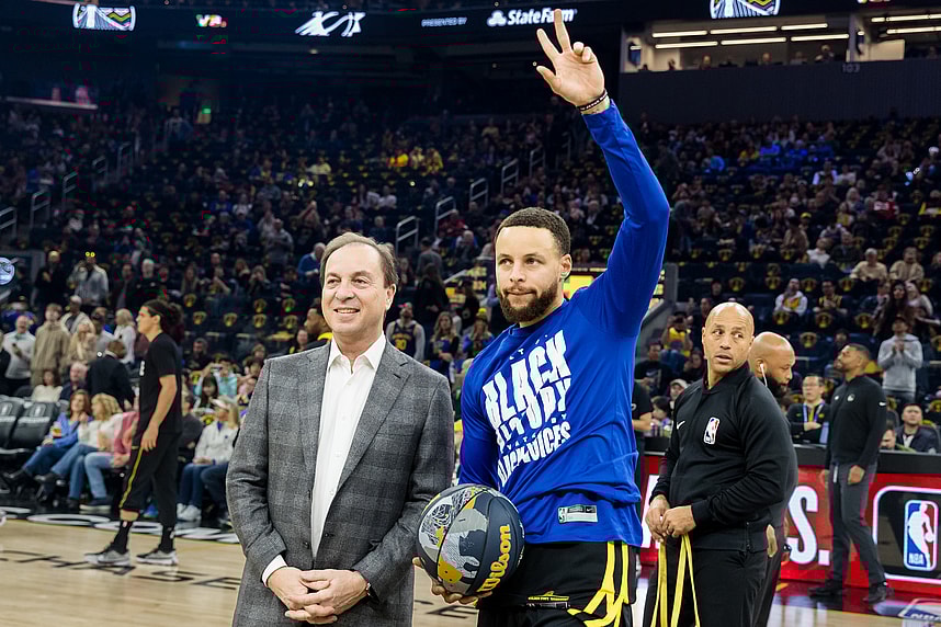 NBA: Phoenix Suns at Golden State Warriors