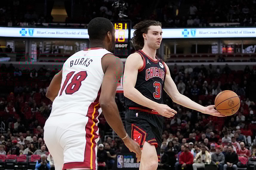NBA: Play-In-Miami Heat at Chicago Bulls
