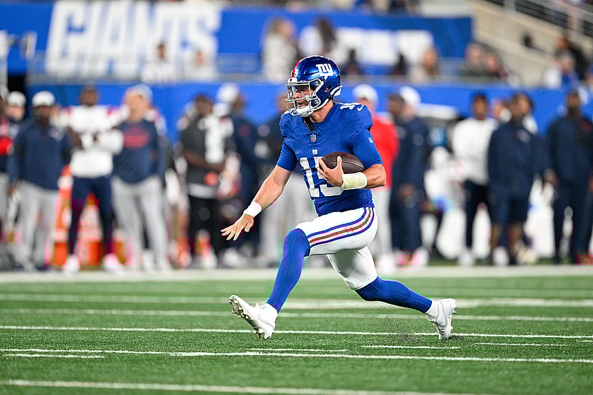 NFL: New England Patriots at New York Giants