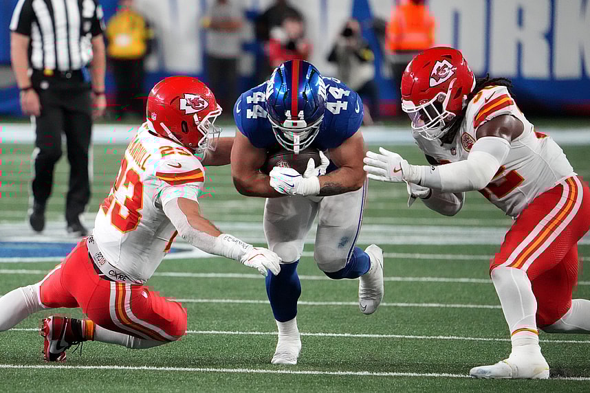 NFL: Kansas City Chiefs at New York Giants, cam skattebo