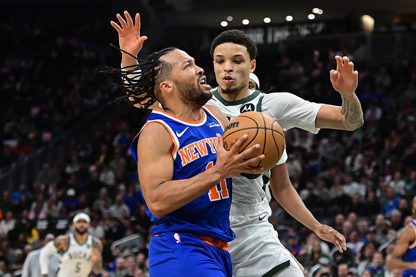 NBA: New York Knicks at Milwaukee Bucks