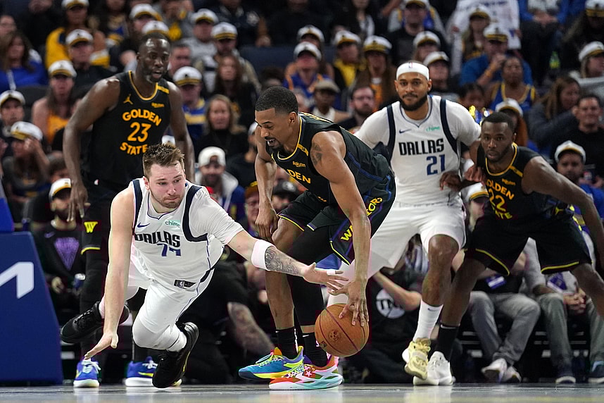 NBA: Dallas Mavericks at Golden State Warriors