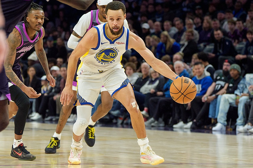 Stephen Curry, NBA: Golden State Warriors at Minnesota Timberwolves