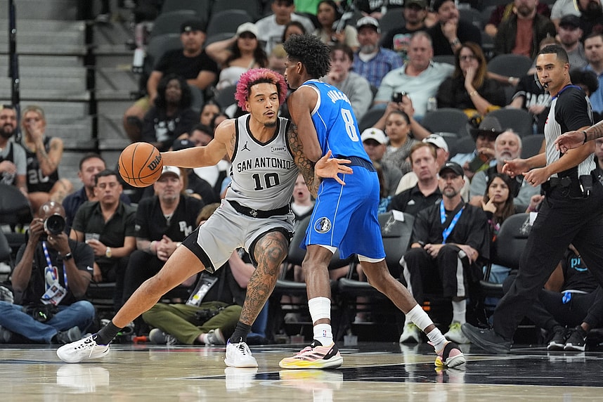 NBA: Dallas Mavericks at San Antonio Spurs