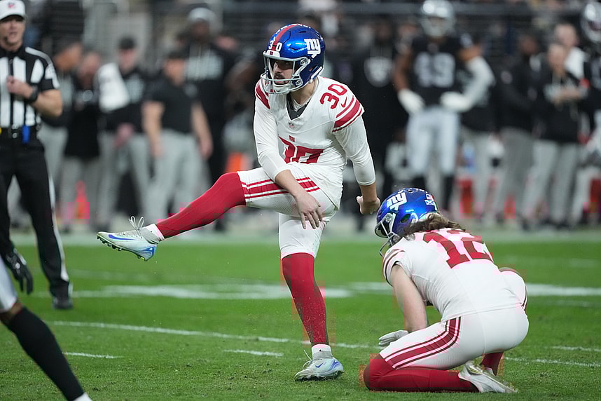 Ben Sauls, NFL: New York Giants at Las Vegas Raiders