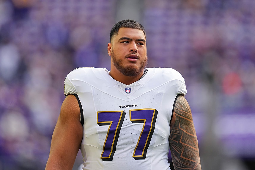 Daniel Faalele, Giants, NFL: Baltimore Ravens at Minnesota Vikings