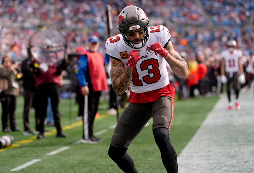 NFL: Tampa Bay Buccaneers at Carolina Panthers, mike evans, new york giants