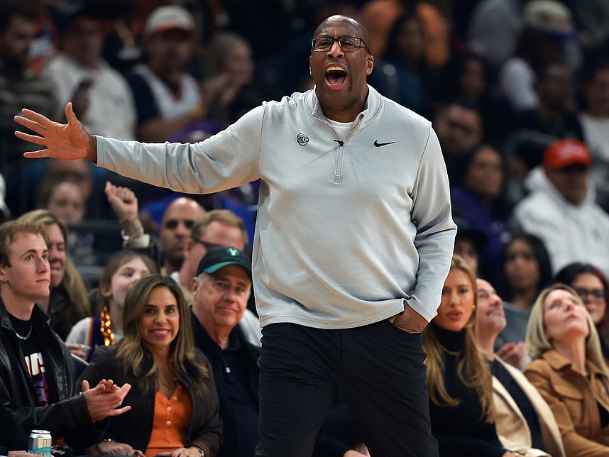 NBA: New York Knicks at Phoenix Suns