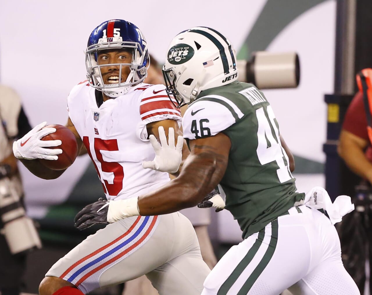 New York Jets: Neville Hewitt Is Breaking Out