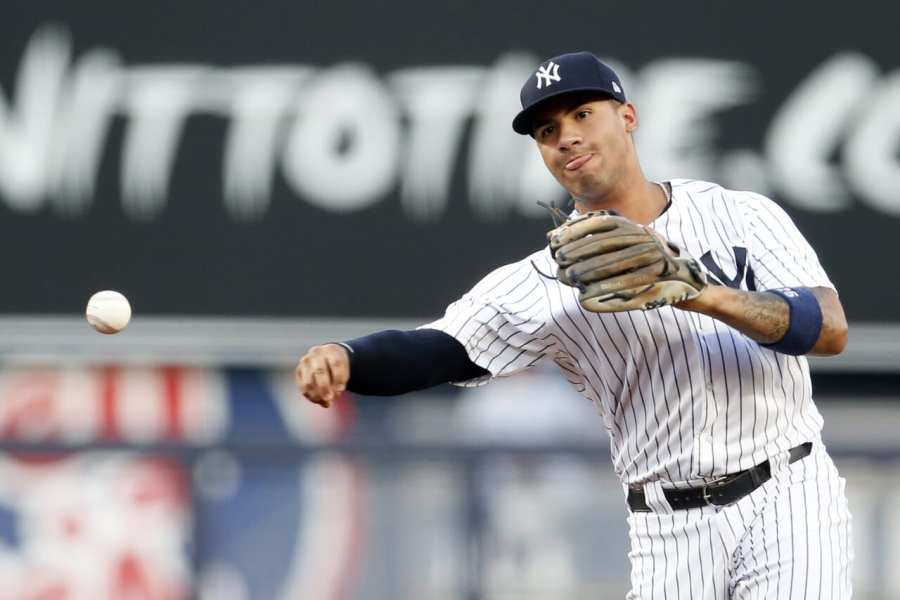 Madden: The Yankees have a real dilemma at shortstop this season