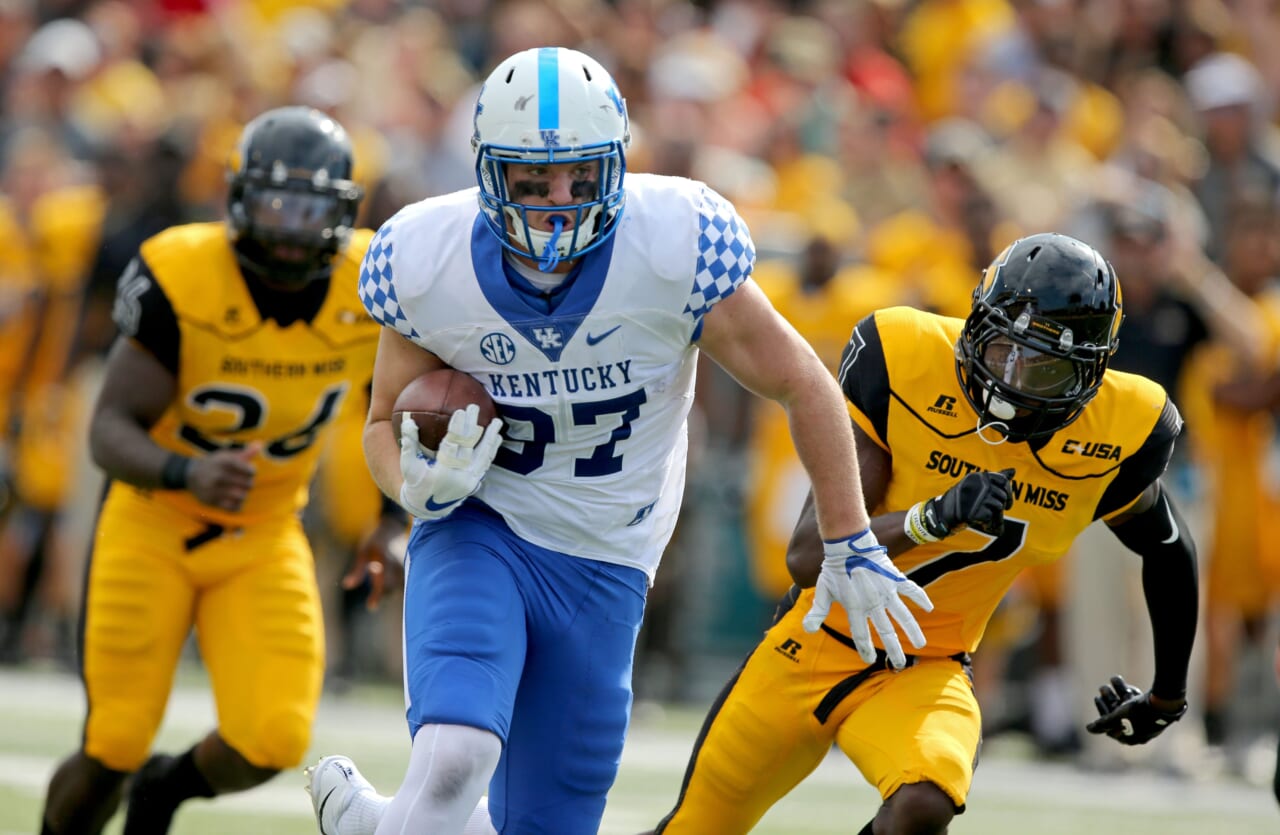 The New York Giants signed Kentucky tight end C.J. Conrad as an undrafted free agent.
