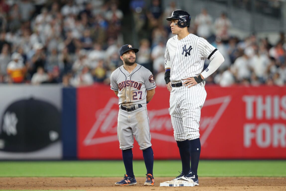 Astros' Alex Bregman, Jose Altuve apologize for sign-stealing