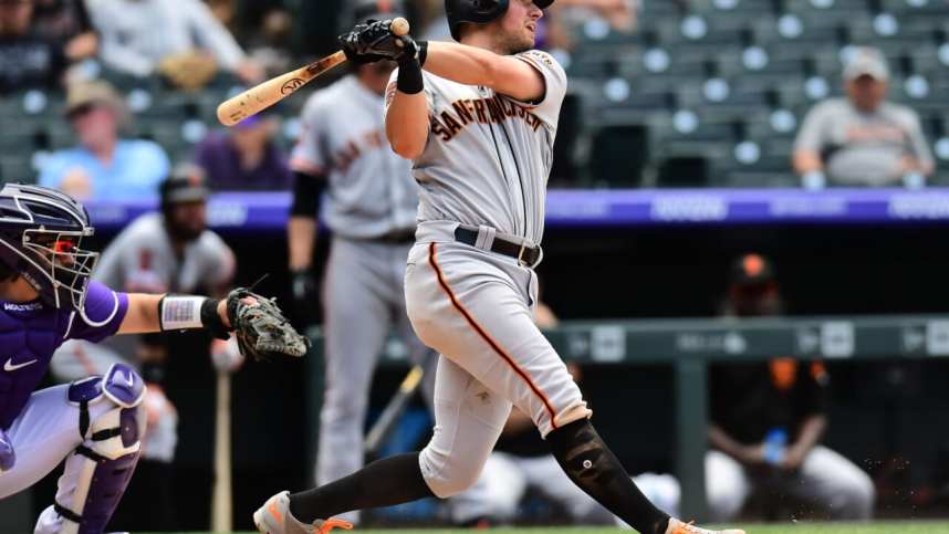 Should the New York Mets consider signing Joe Panik?