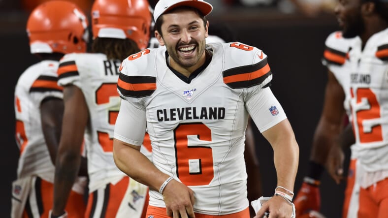 New York Giants rookie QB Daniel Jones called a "loser" by Baker Mayfield of the Cleveland Browns.