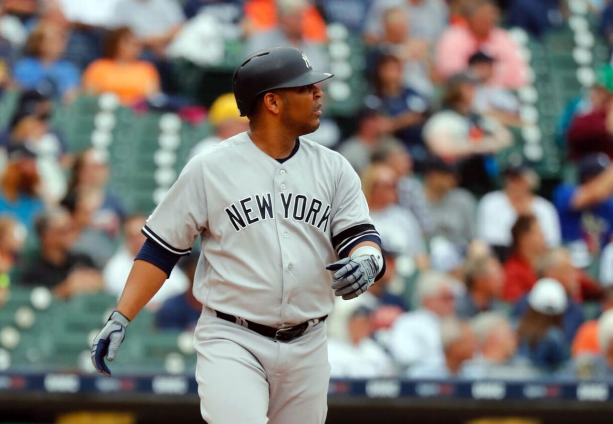 New York Yankees, Edwin Encarnacion