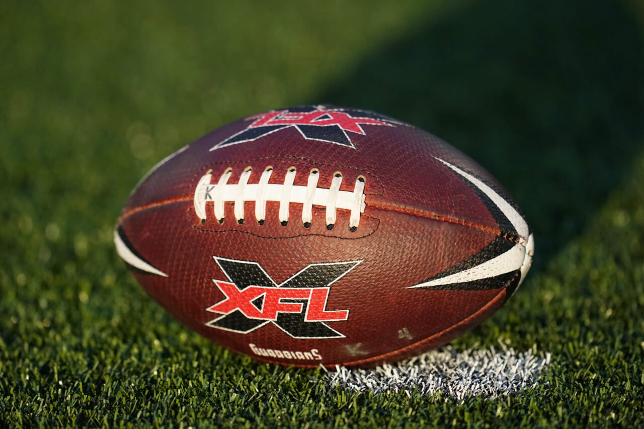 XFL suspends operations, lays off employees