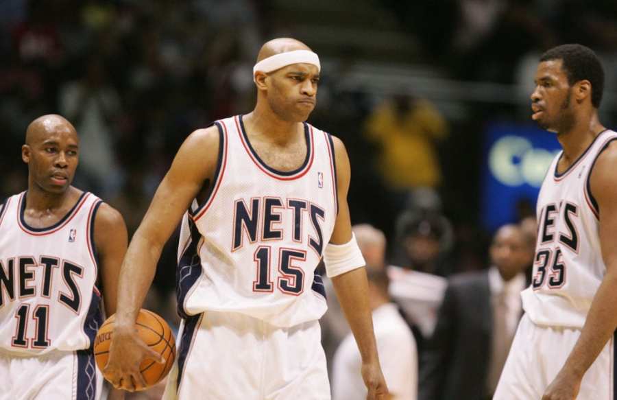 POLL: Should the Nets honor Vince Carter by retiring his jersey? - NetsDaily