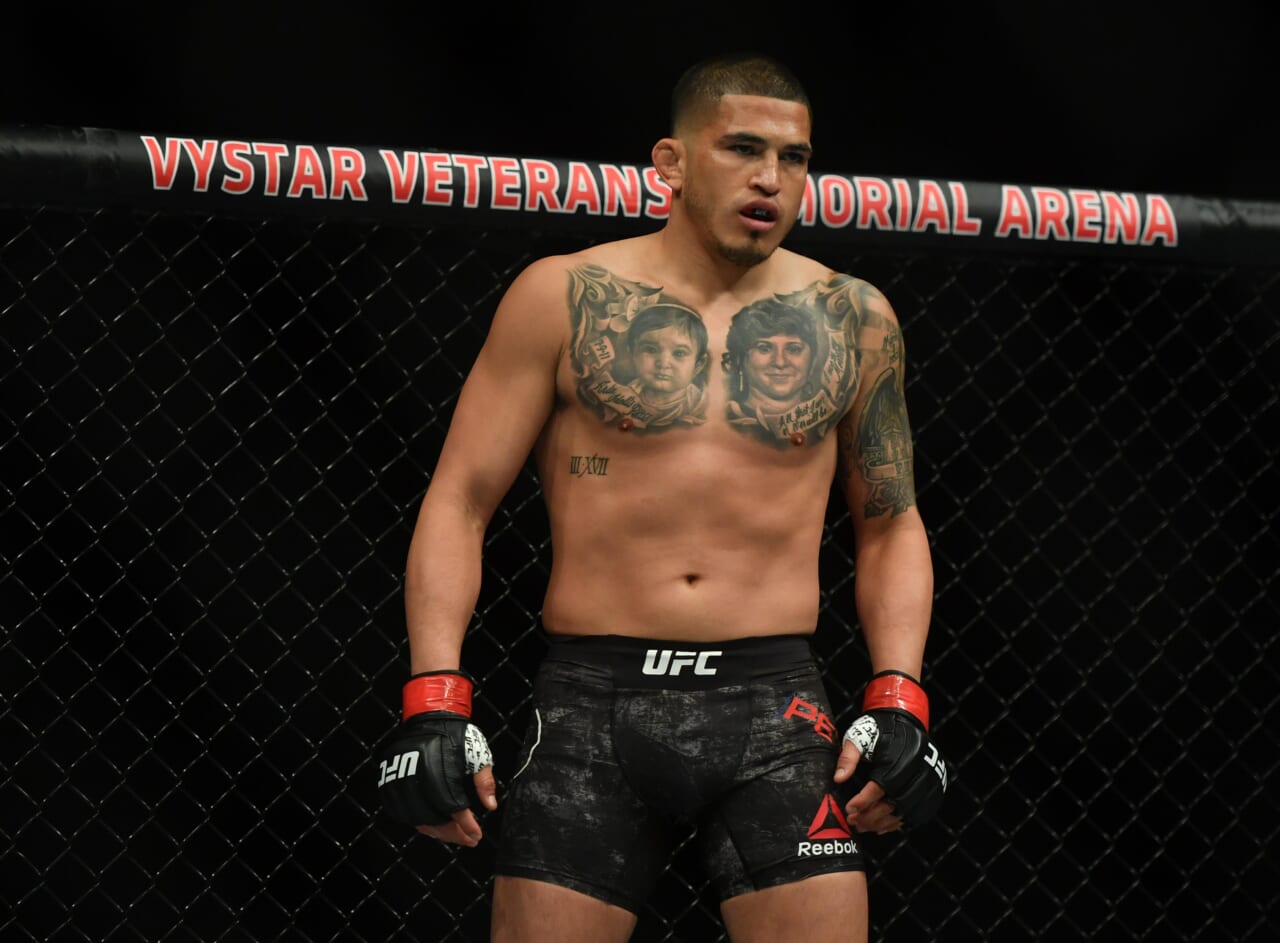 Anthony Pettis announces that he’s leaving the UFC