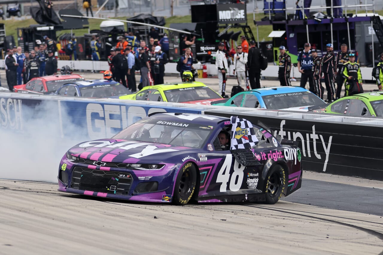 NASCAR Cup Series: Larson blows tire on final lap, Bowman steals victory at Pocono