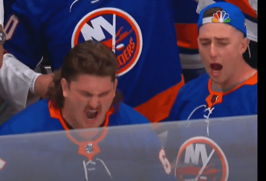 Jets' Dan Feeney smashes a beer in 3 seconds at Isles game (Video)