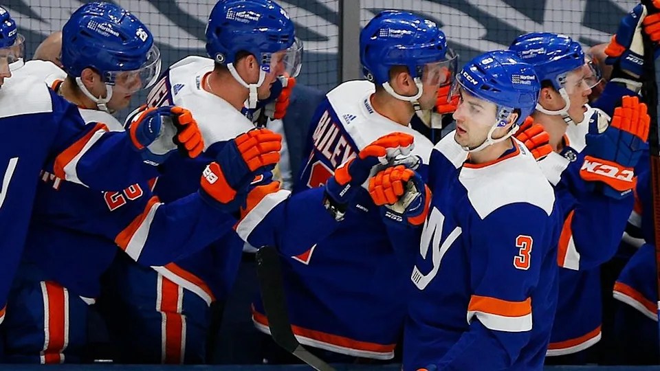 Islanders just committed pure robbery with Adam Pelech’s new deal