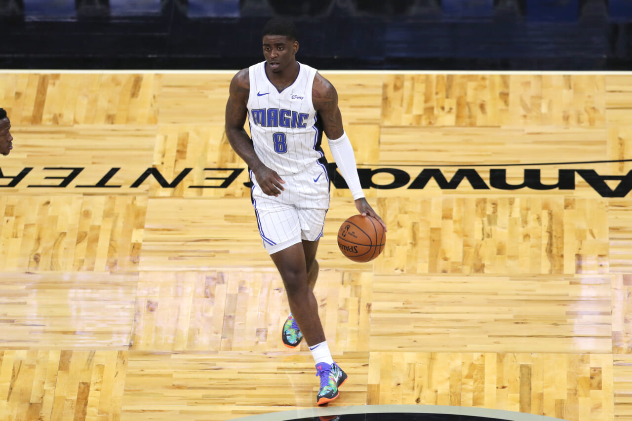 Knicks training camp roster now up to 18 after signing Dwayne Bacon, Aamir Simms
