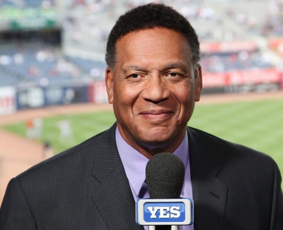 New York Yankees: Ken Singleton puts down the mic one final time today