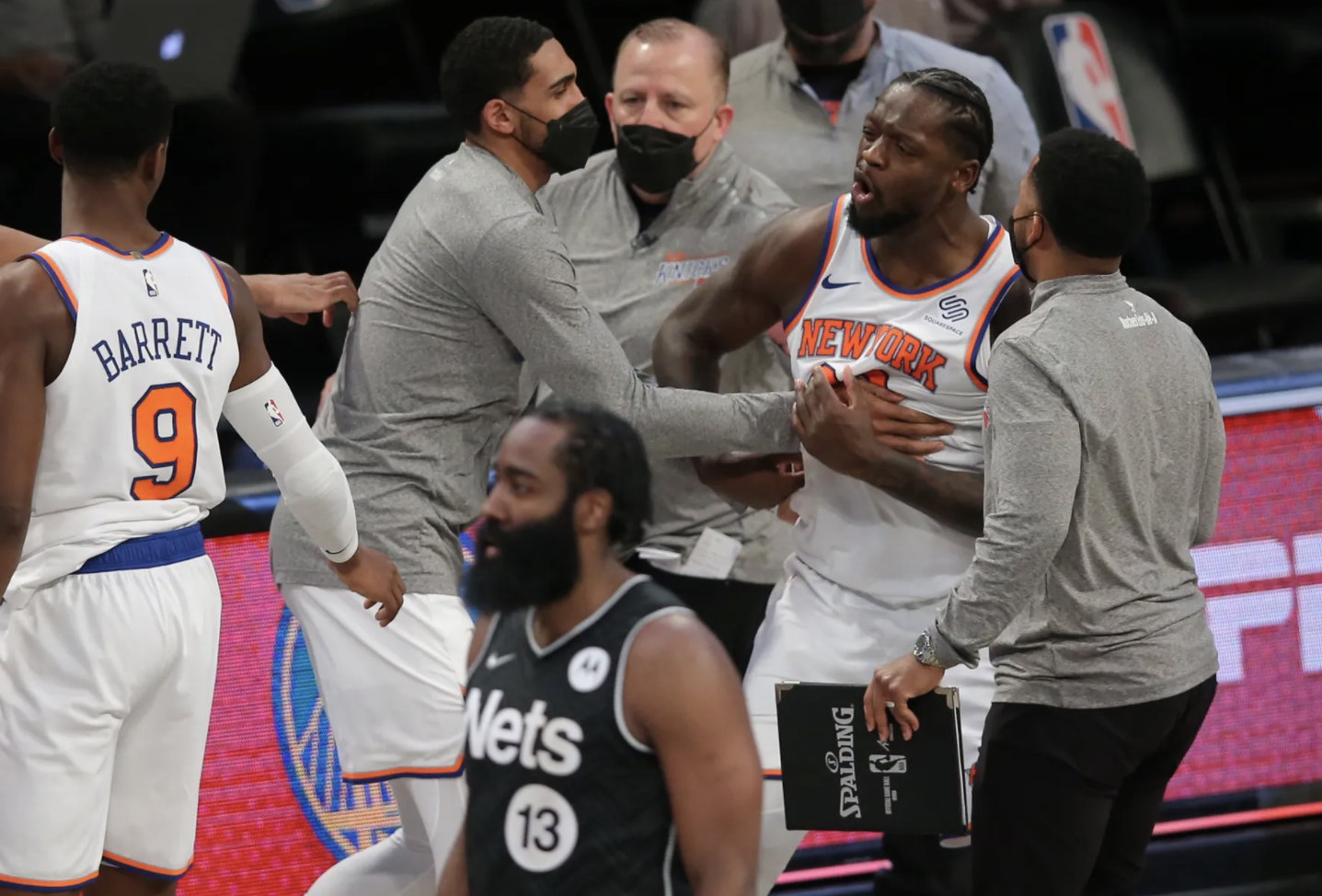 Julius Randle, Knicks left fuming as Nets escape in rivalry game