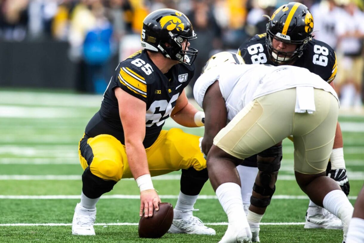 new york giants, iowa, tyler linderbaum