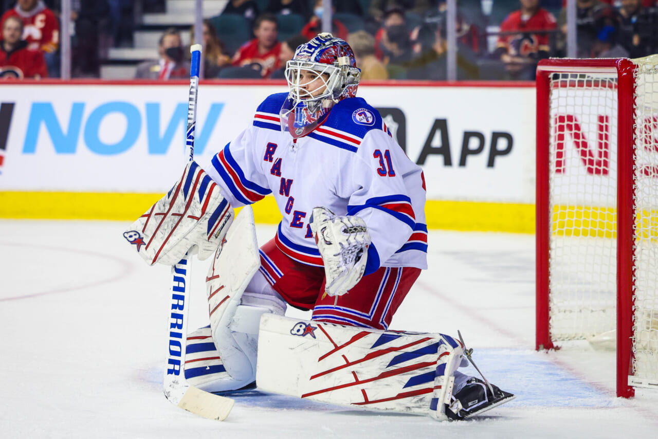 New York Rangers: Igor believes he can play better, a tough start for the Breadman & Foco Holiday gear