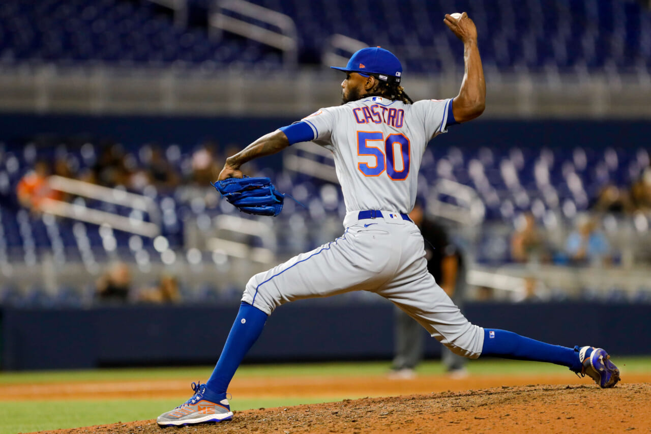 Yankees land strongarmed relief pitcher in rare trade with Mets