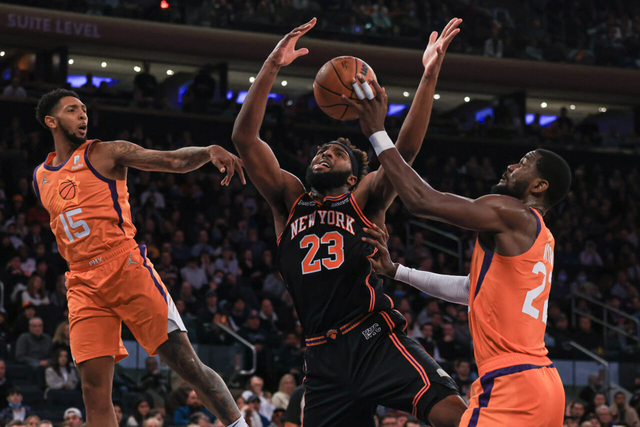 Deandre Ayton’s plans could impact Knicks free agent Mitchell Robinson’s future